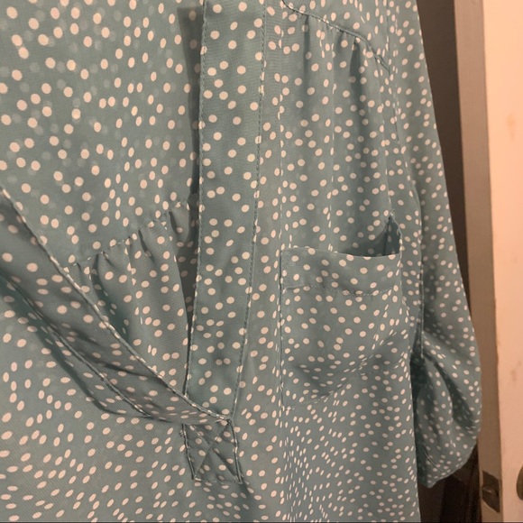 Two Green Blouses - Picture 7 of 7